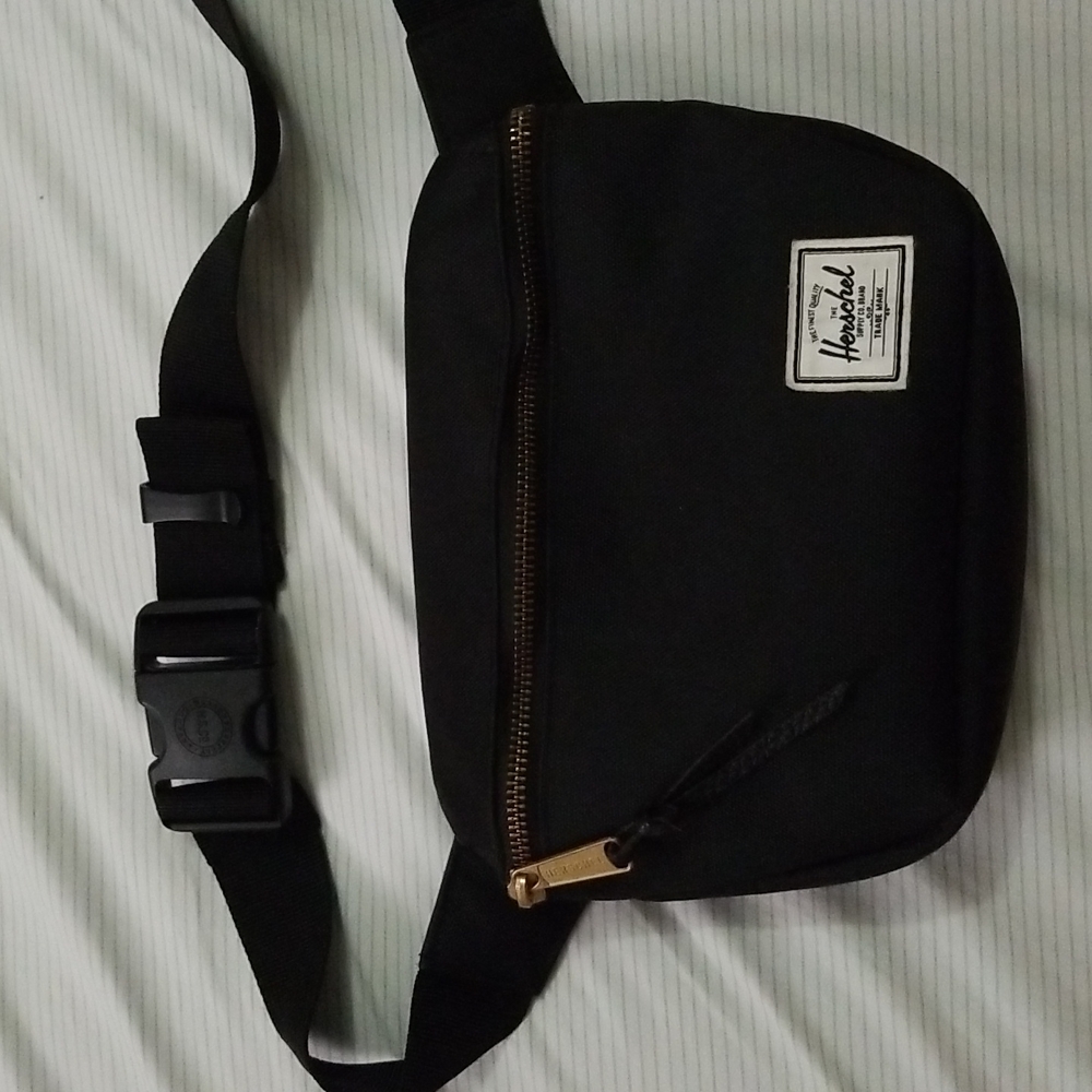 Herschel Supply Co.Fifteen Fanny Pack